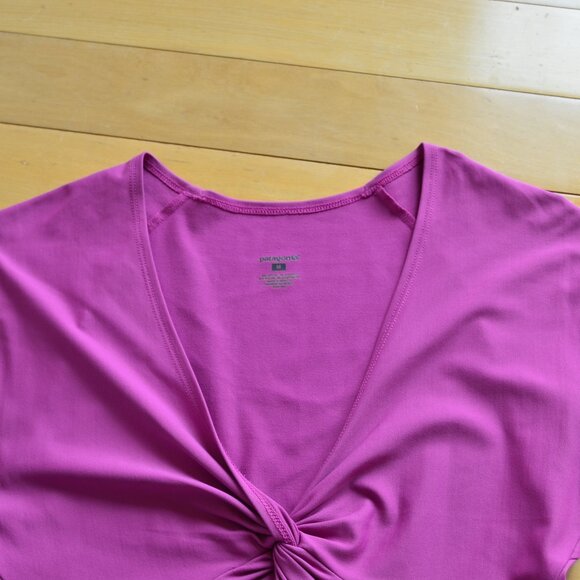 Patagonia Bandha Dress V-Neck Twist Front Short Sleeve Stretch Jersey Fuschia M - Picture 3 of 9